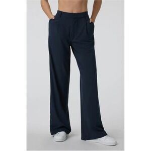 Vuori Women's Navy Trousers